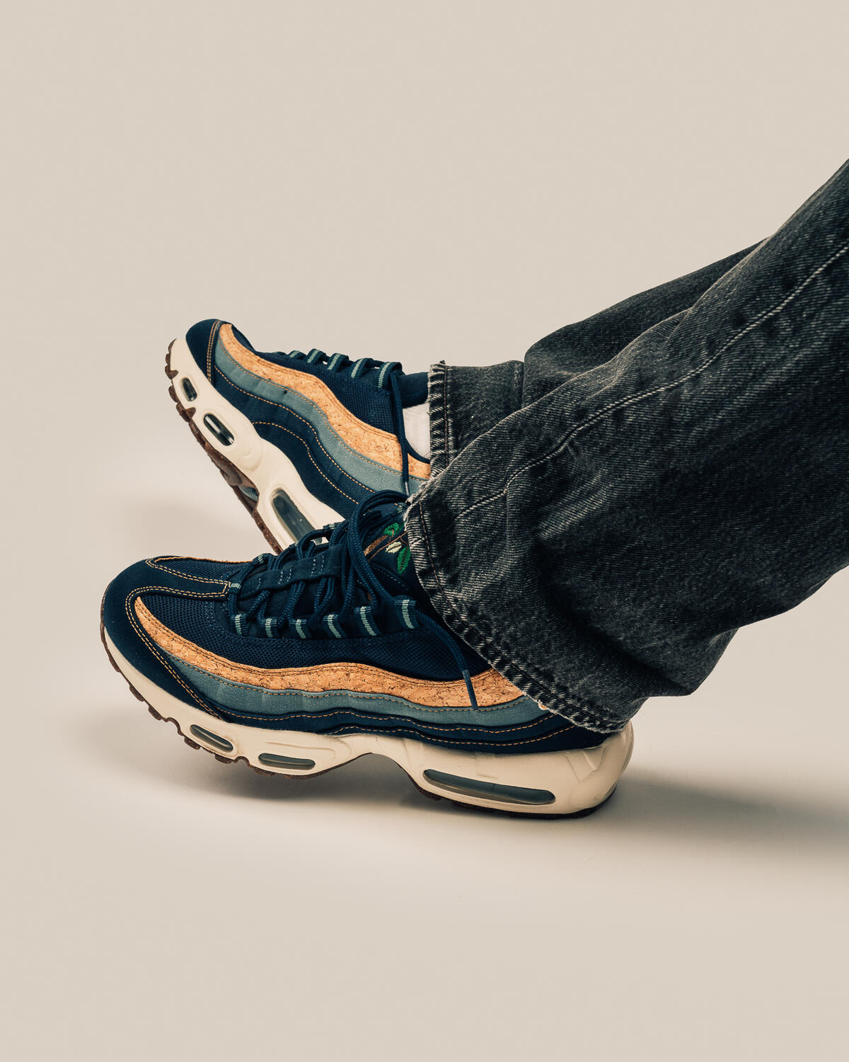 Nike Air Max 95 'Obsidian' - Image 14