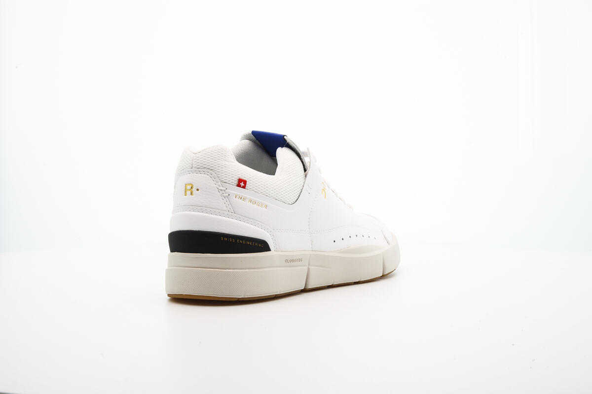 ON Running THE Roger Centre Court "Indigo" - Image 12