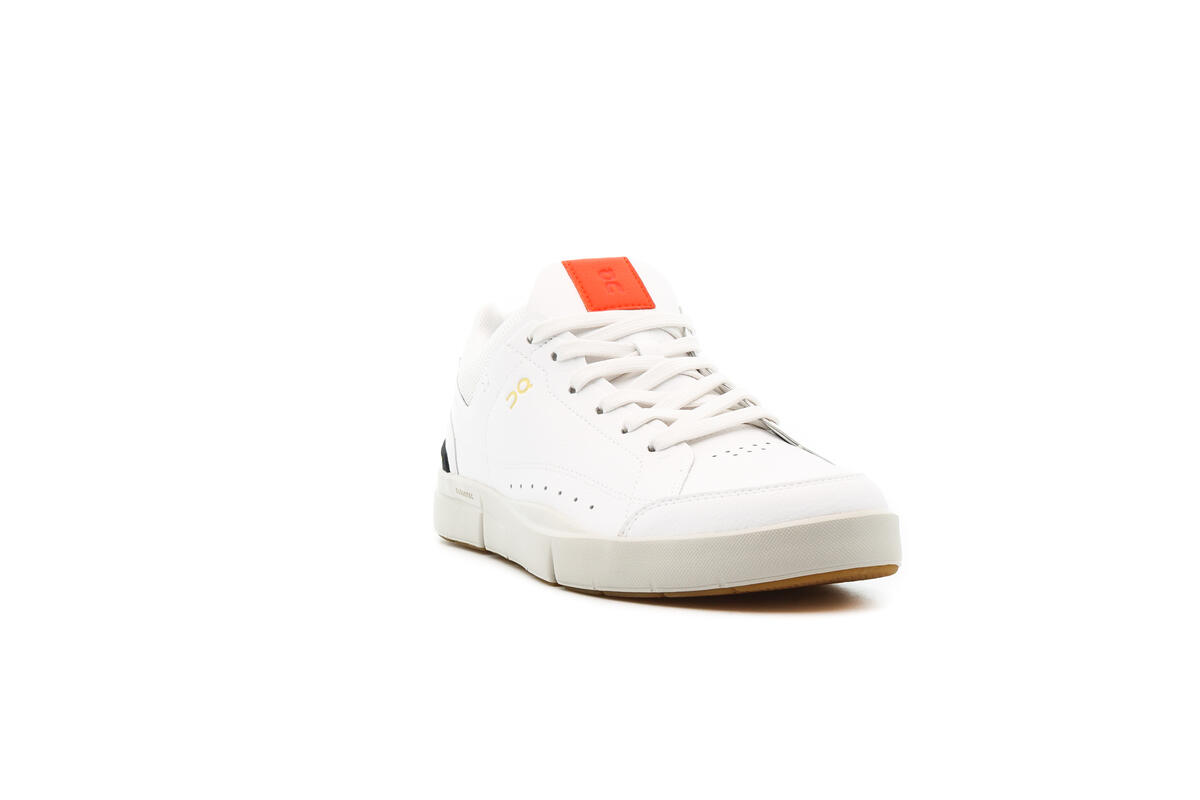 ON Running THE Roger Centre Court 'Flame' - Image 4