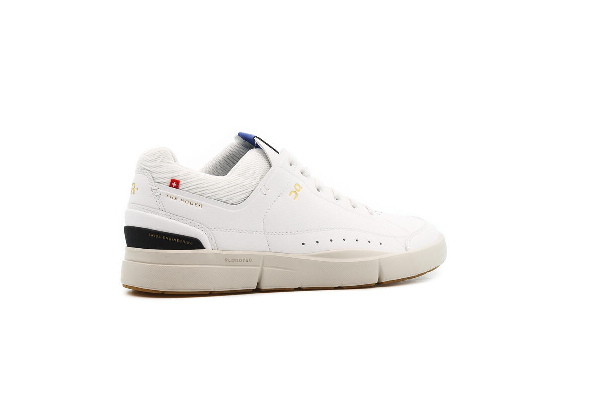 ON Running THE Roger Centre Court "Indigo" - Image 13