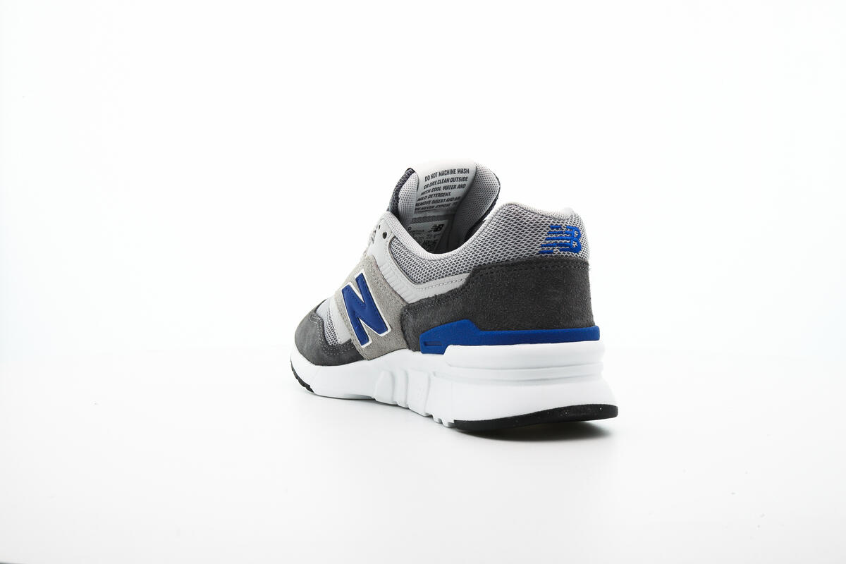 New Balance CM 997 HVA - Image 10