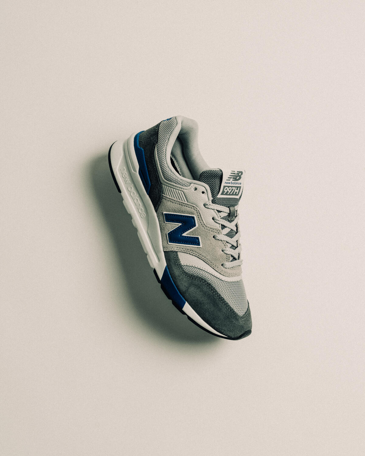 New Balance CM 997 HVA - Image 14