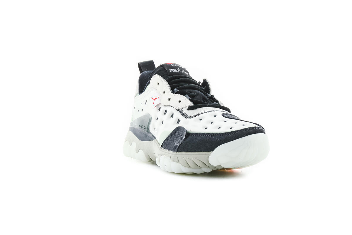 Air Jordan Delta 2 'Platinum Tint' - Image 4