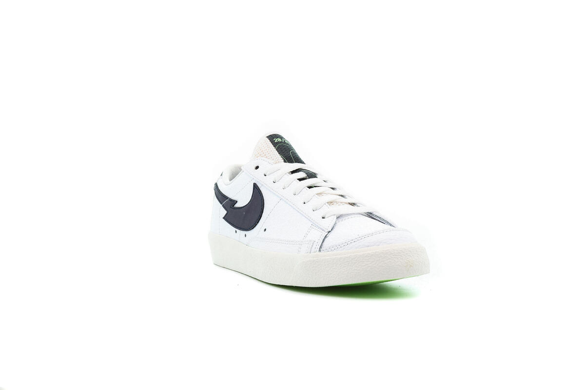 Nike Blazer Low 'White' - Image 15