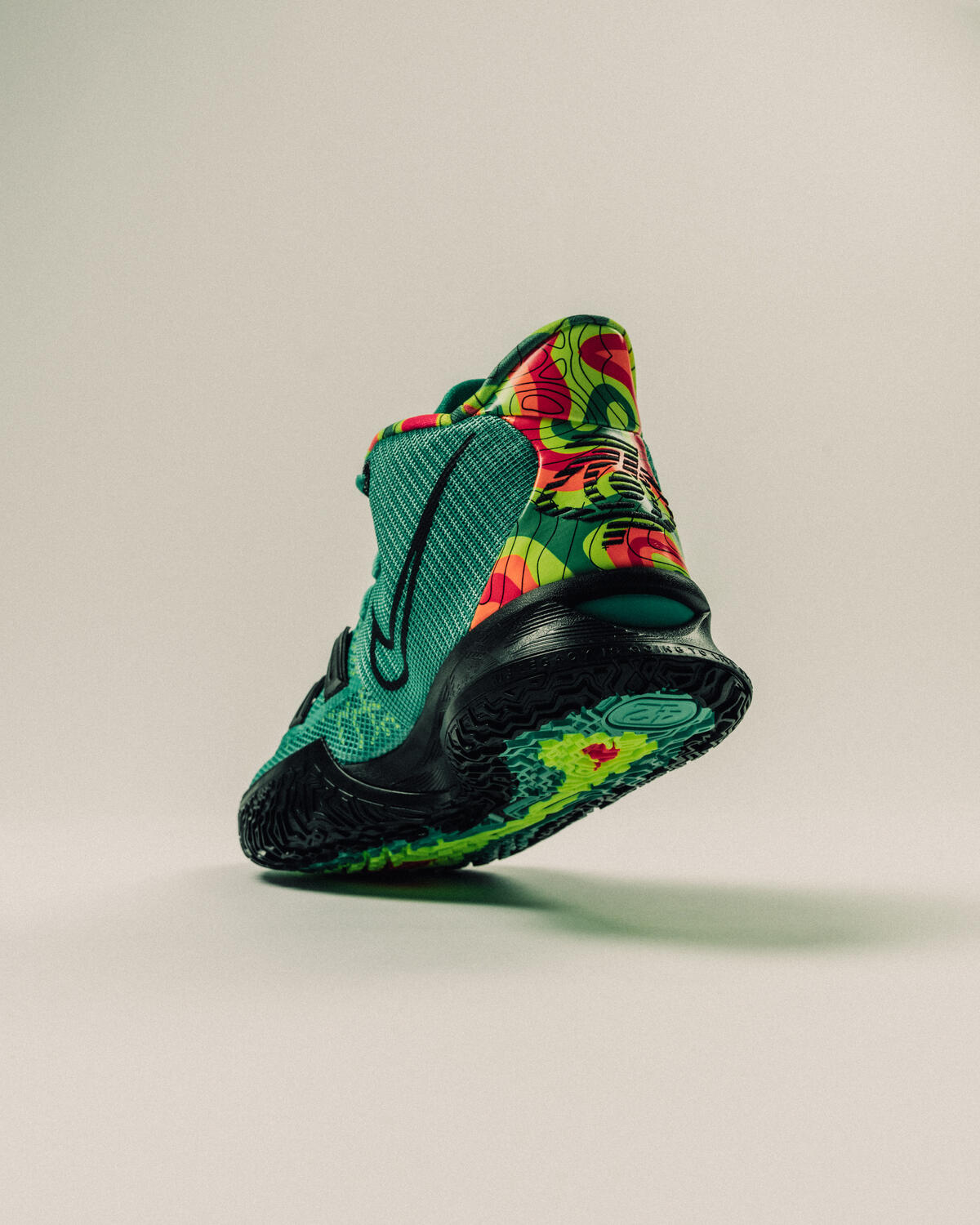 Nike Kyrie 7 'Stadium Green' - Image 14