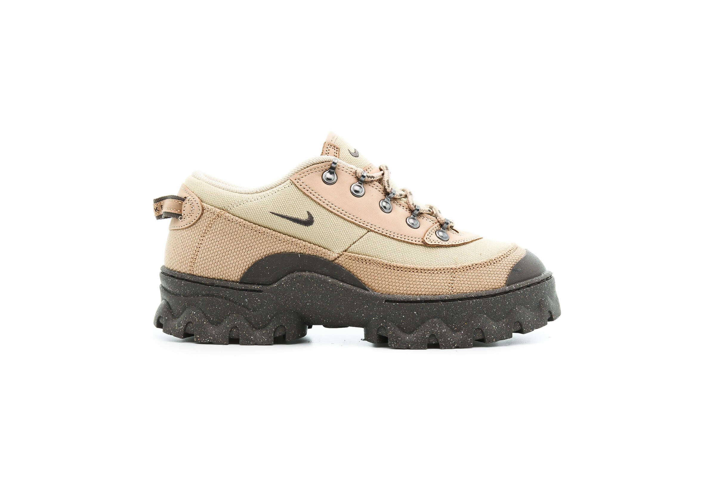 Nike WMNS LAHAR LOW