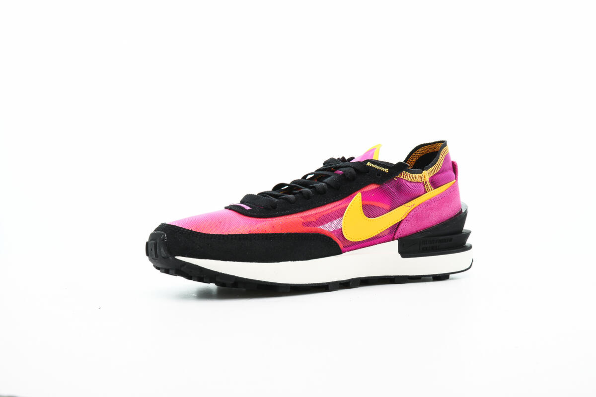 Nike Waffle One Active Fuchsia / University Gold - Black - Image 24