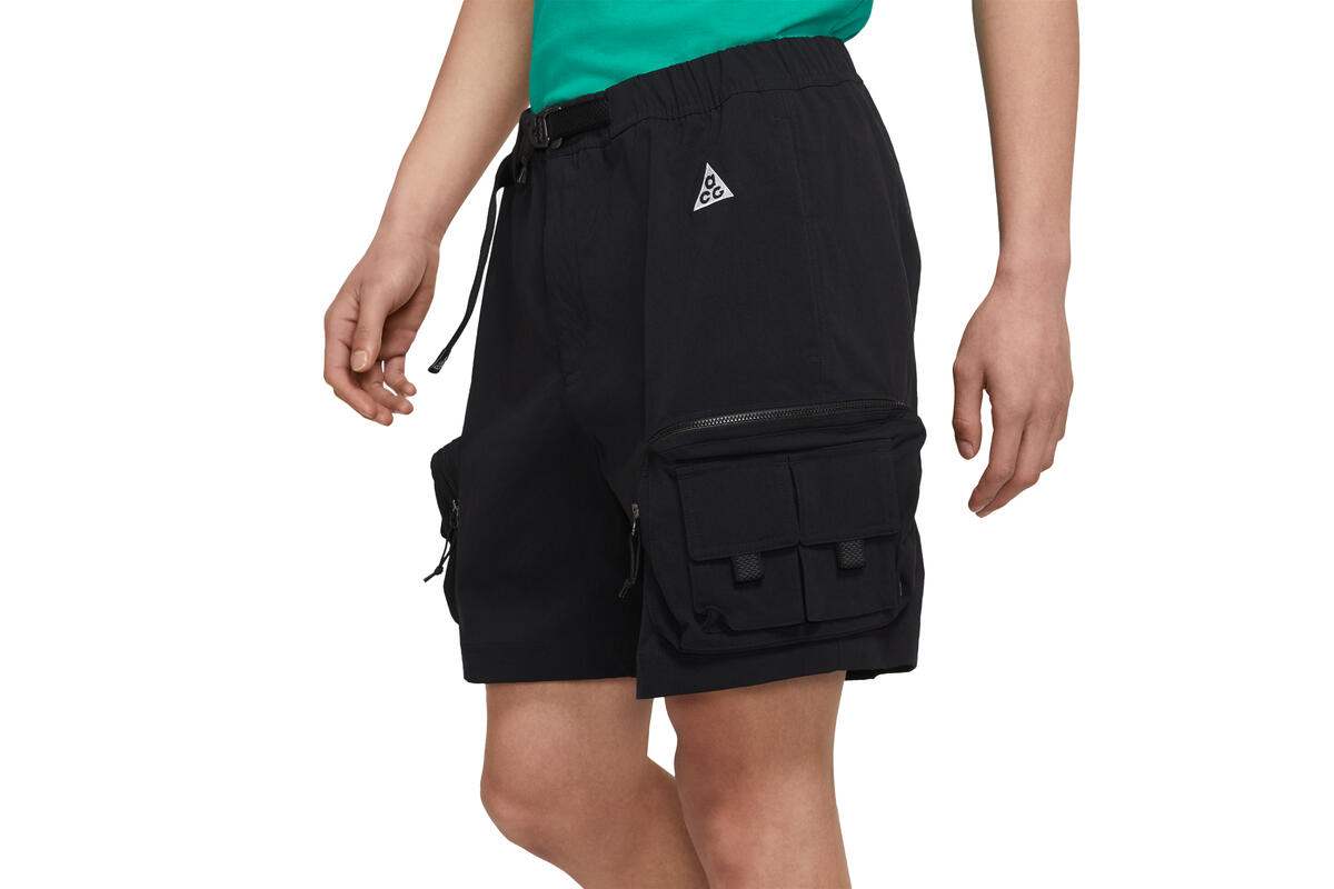 Nike ACG Cargo Short "Black" - Image 3