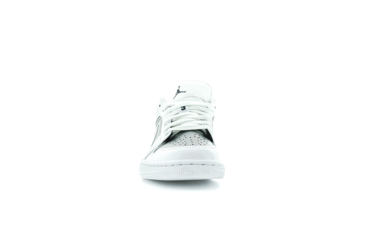 Air Jordan 1 Low 'Panda' (Women's) - Image 5