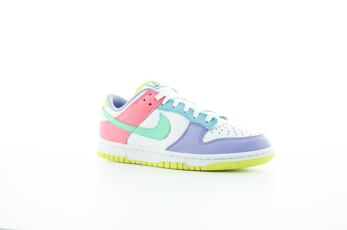 Nike Womens Dunk Low SE Candy Shoes - Image 3