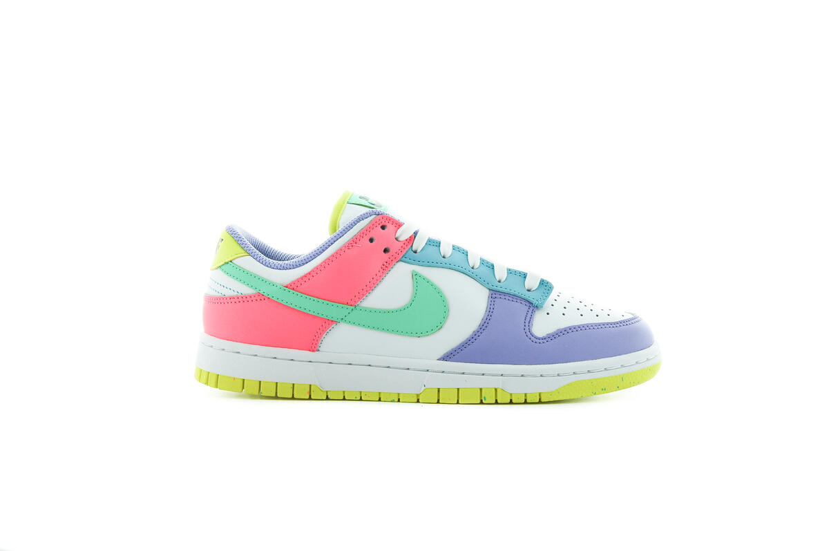 Nike Womens Dunk Low SE Candy Shoes - Image 2