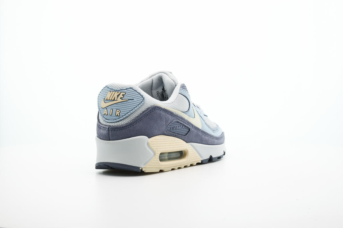 Nike Air Max 90 'Pure Platinum' - Image 23