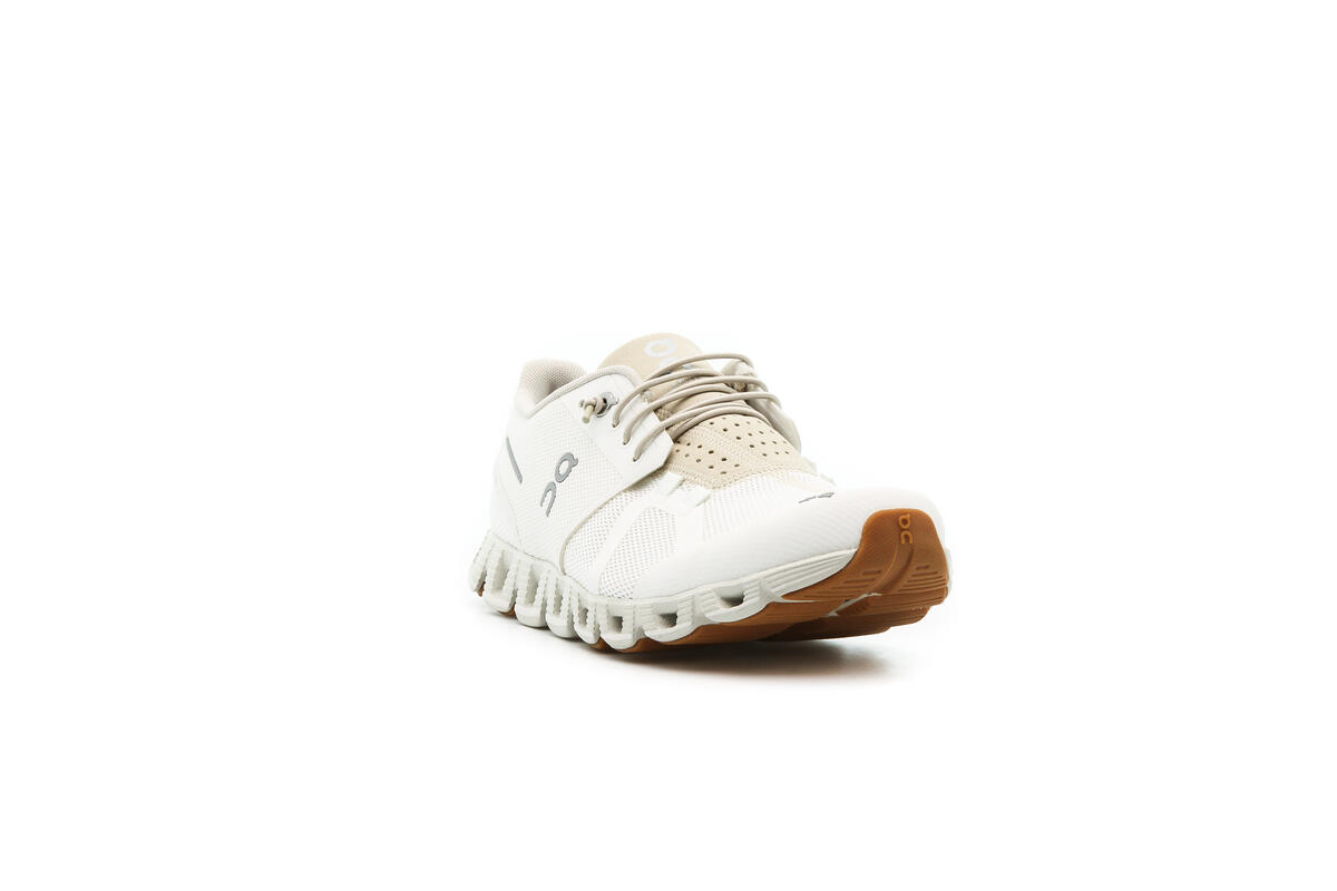 ON Running WMNS Cloud "White Sand" - Image 4