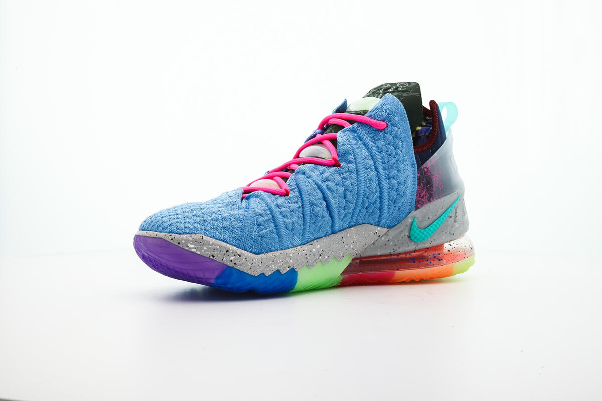 Lebron XVIII University Blue/Metallic Gold
Men\'s Size 10 Women\'s Size 11.5 Nike Lebron 18 Best of 1-9 University Blue Metallic Gold  main image 4