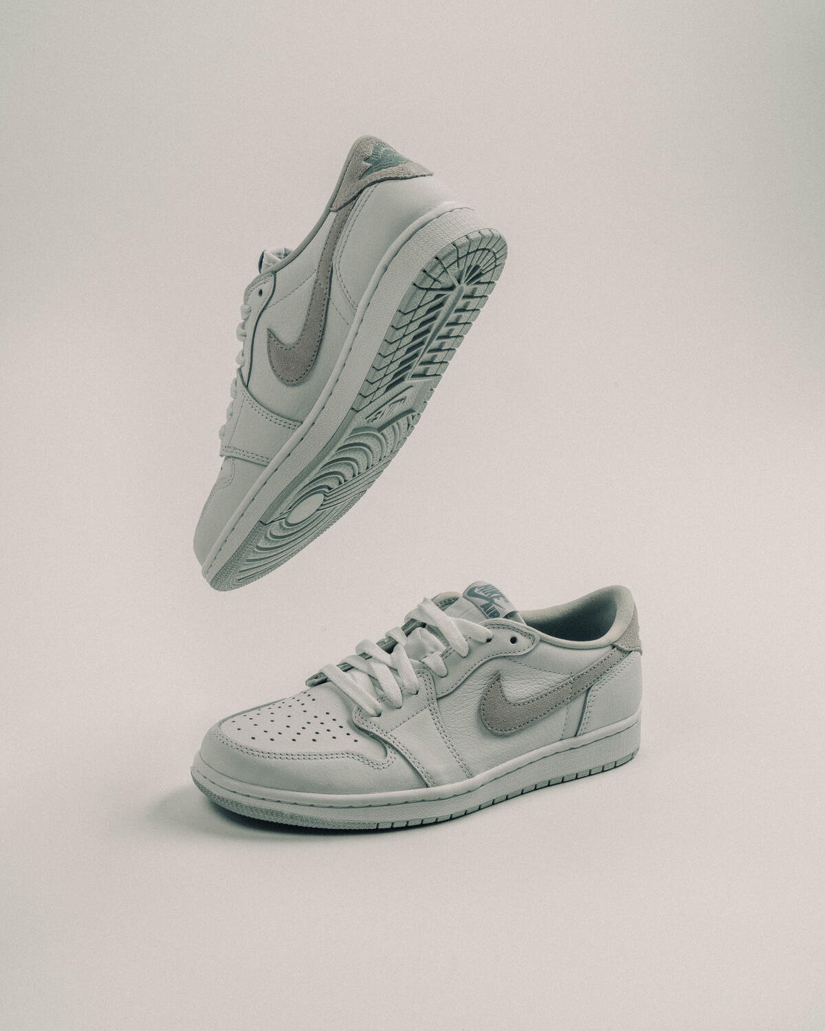 Air Jordan 1 Low 'Neutral Grey' - Image 20