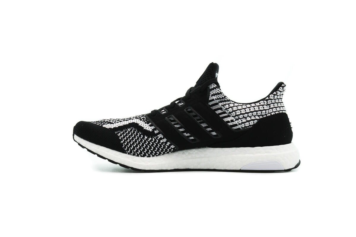 Adidas UltraBoost 5.0 DNA Oreo - Image 15