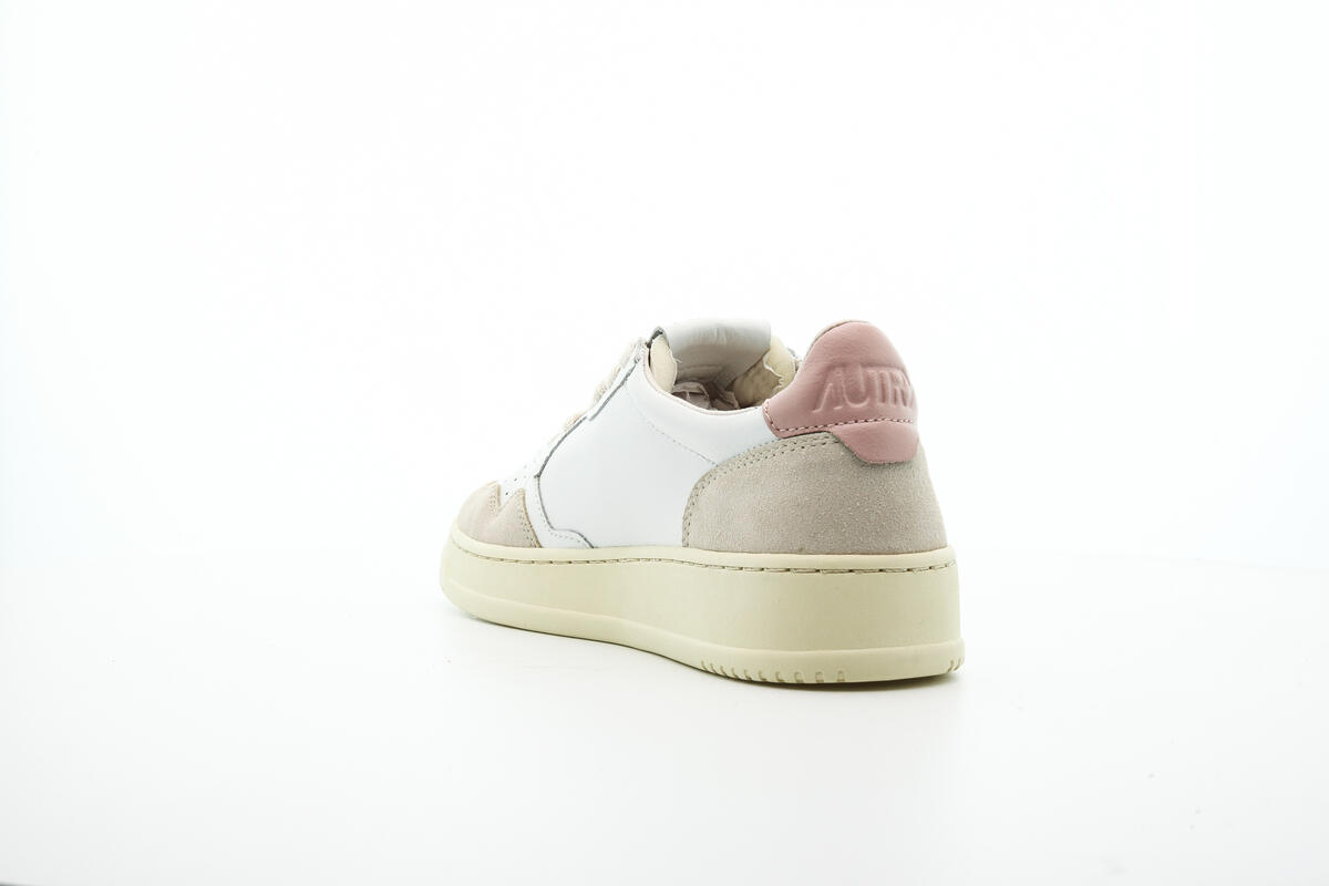 Autry Medalist Low White - Powder (Women's) - Image 19