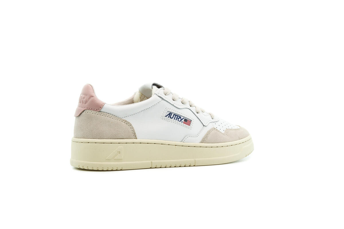 Autry Medalist Low White - Powder (Women's) - Image 22