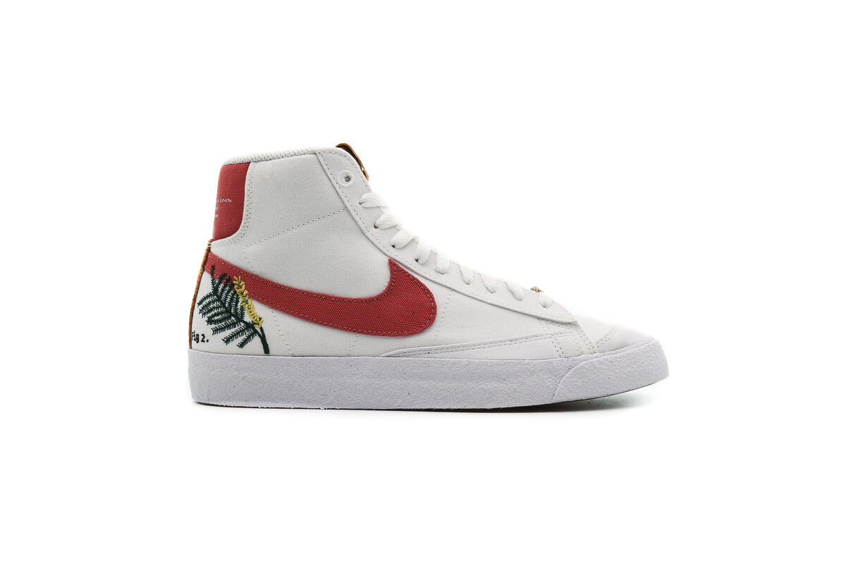 Nike Blazer Mid '77 SE 'White/Light Sienna' (Women's) - Image 17