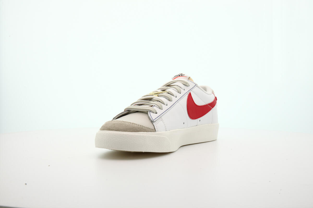 Nike Blazer Low '77 PRM Light Bone - Image 19