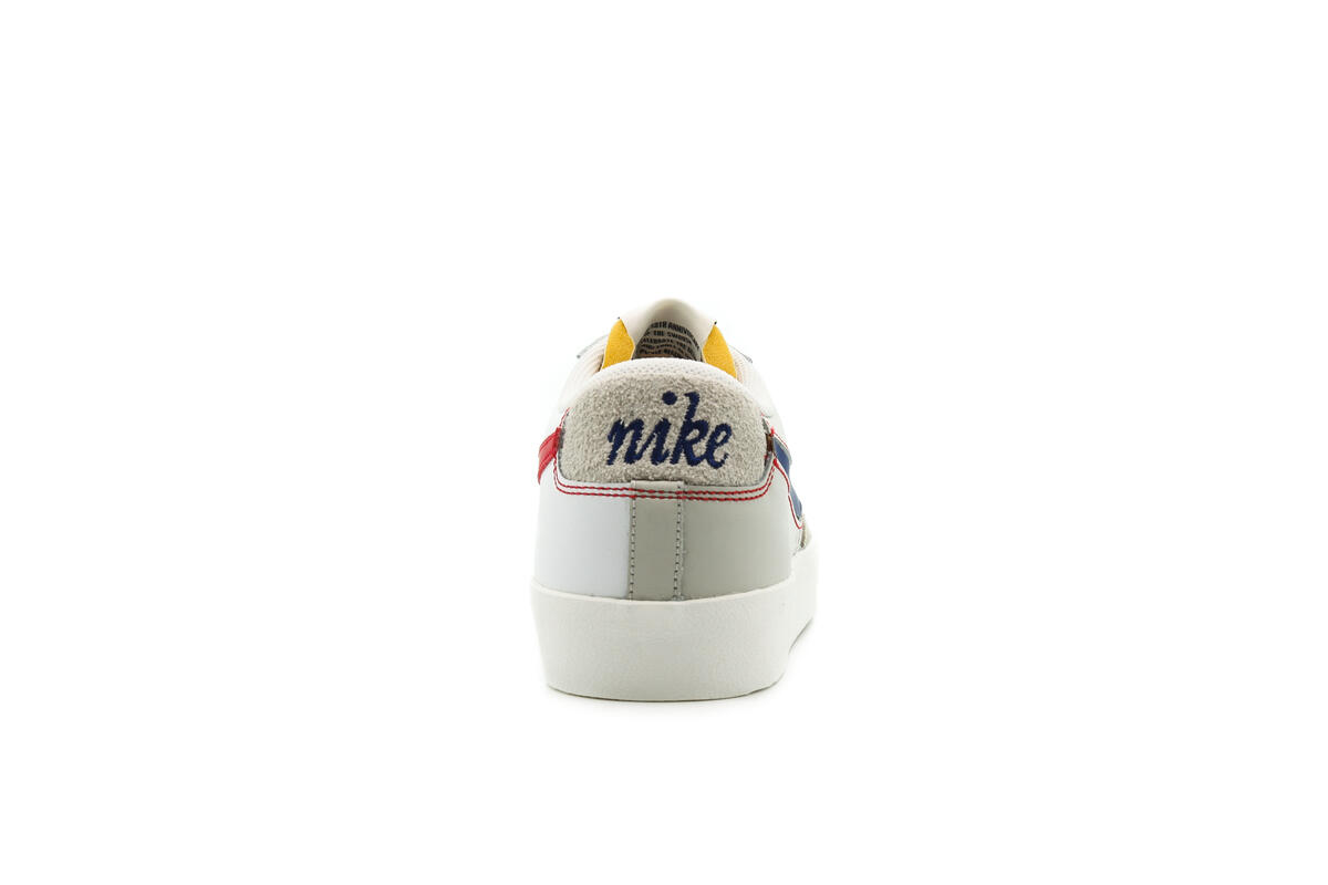 Nike Blazer Low '77 PRM Light Bone - Image 24