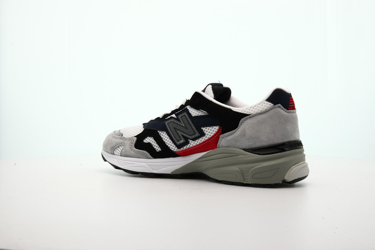 New Balance M920GKR  'Made in England' (Grau / Schwarz / Rot) - Image 19