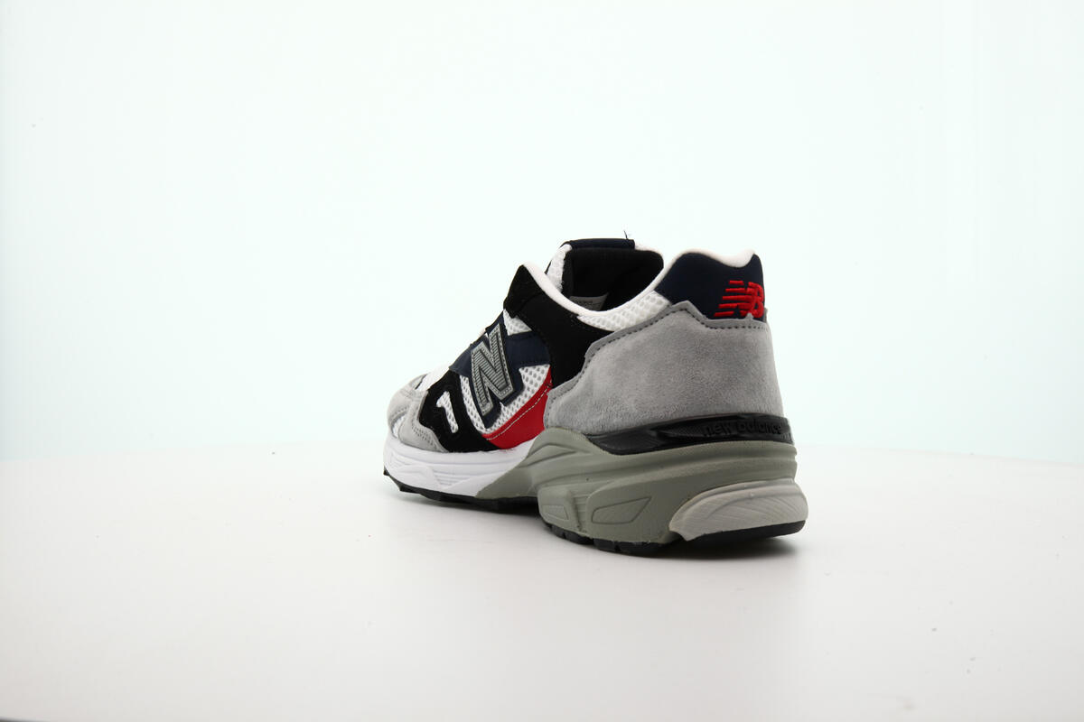 New Balance M920GKR  'Made in England' (Grau / Schwarz / Rot) - Image 20
