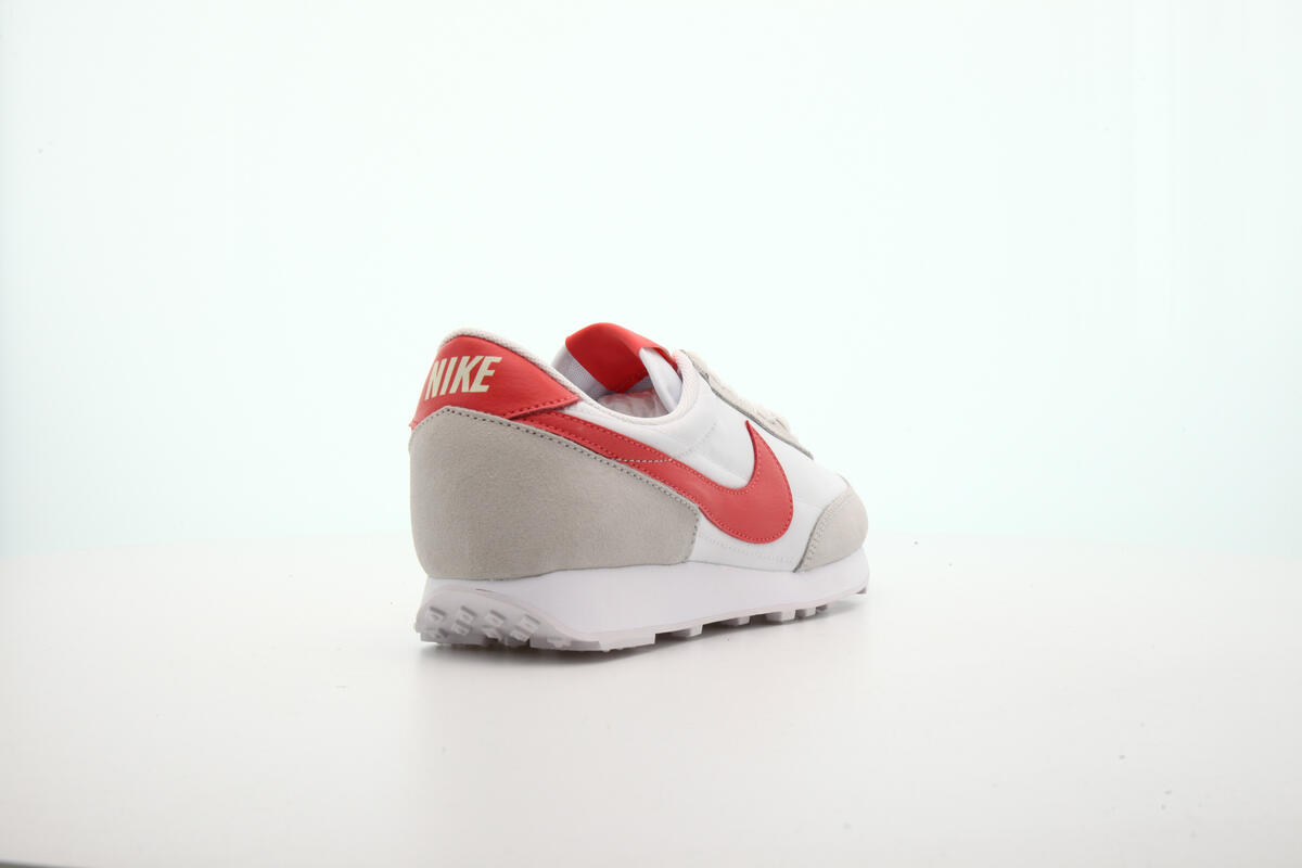 Nike Wmns Dbreak - Image 18