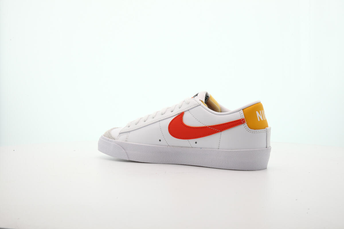 Nike W Blazer Low 77 (Weiss) (Women's) - Image 15