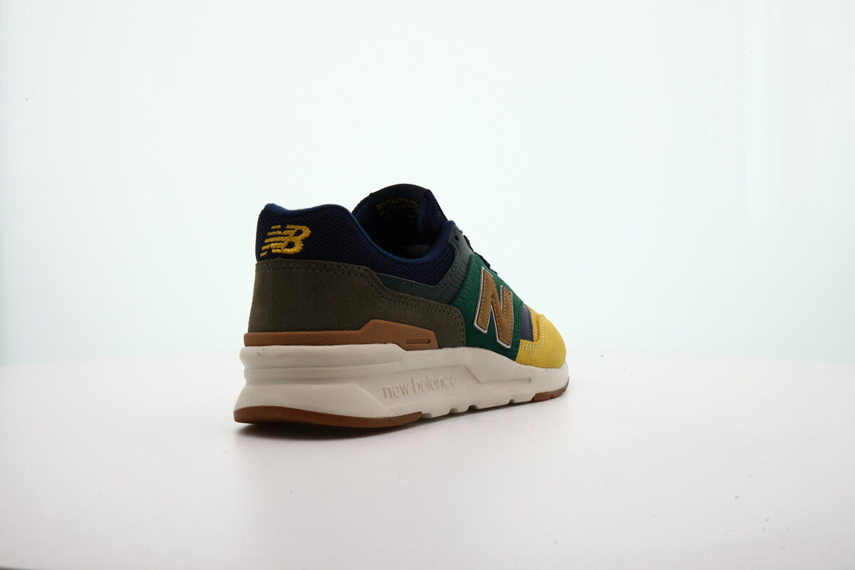 New Balance CM 997 HVN - Image 12