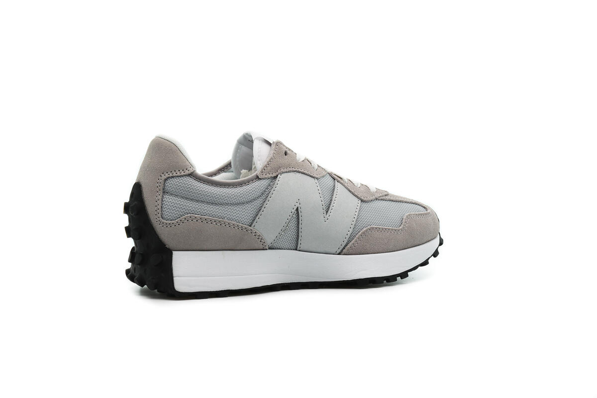 New Balance 327 Grey - Image 17