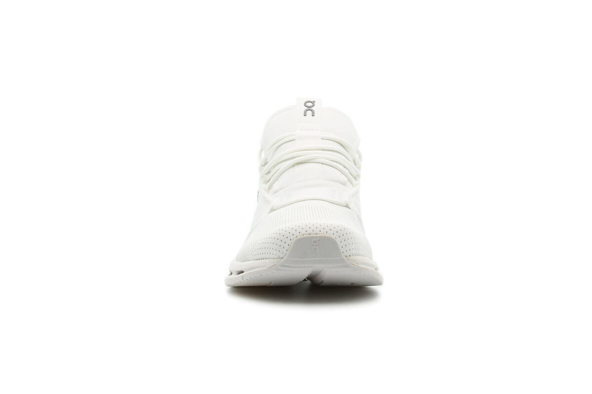 ON Running Cloudnova - Image 5