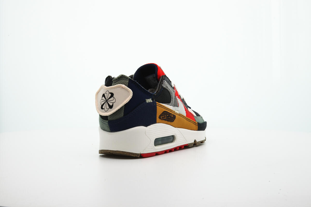 Nike Womens Air Max 90 QS Shoes 'College Navy' - Image 27