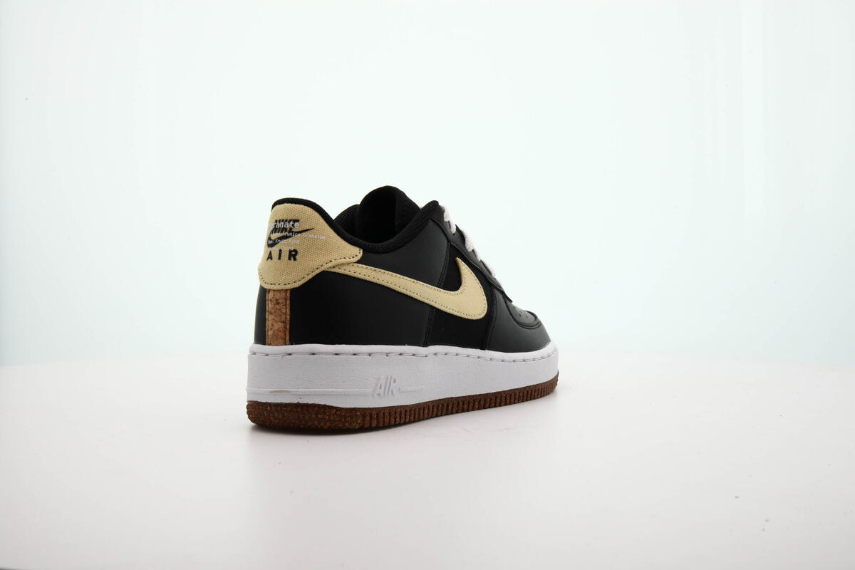Nike Air Force 1 LV8 (GS) - Image 12