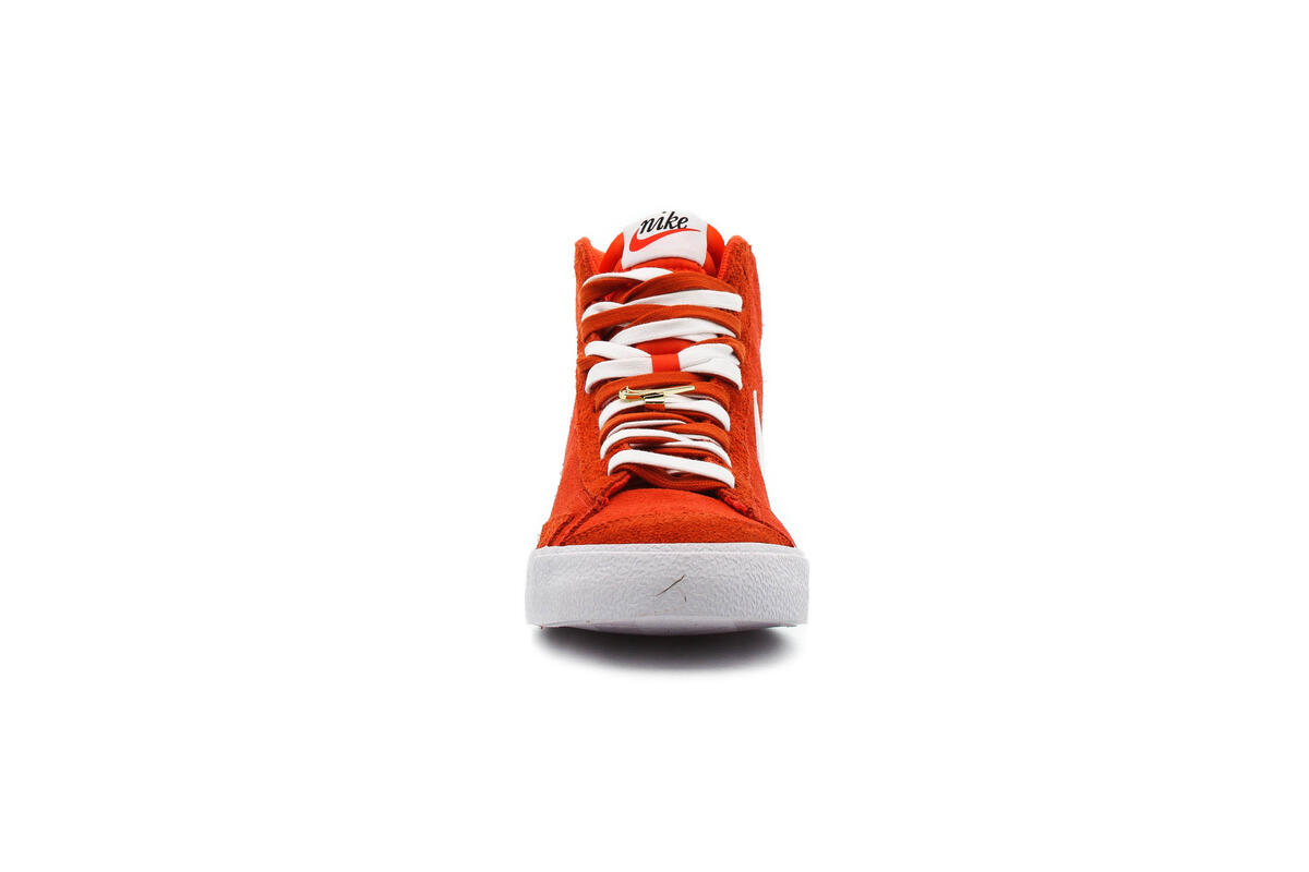 Nike Blazer Mid '77 Orange - Image 5