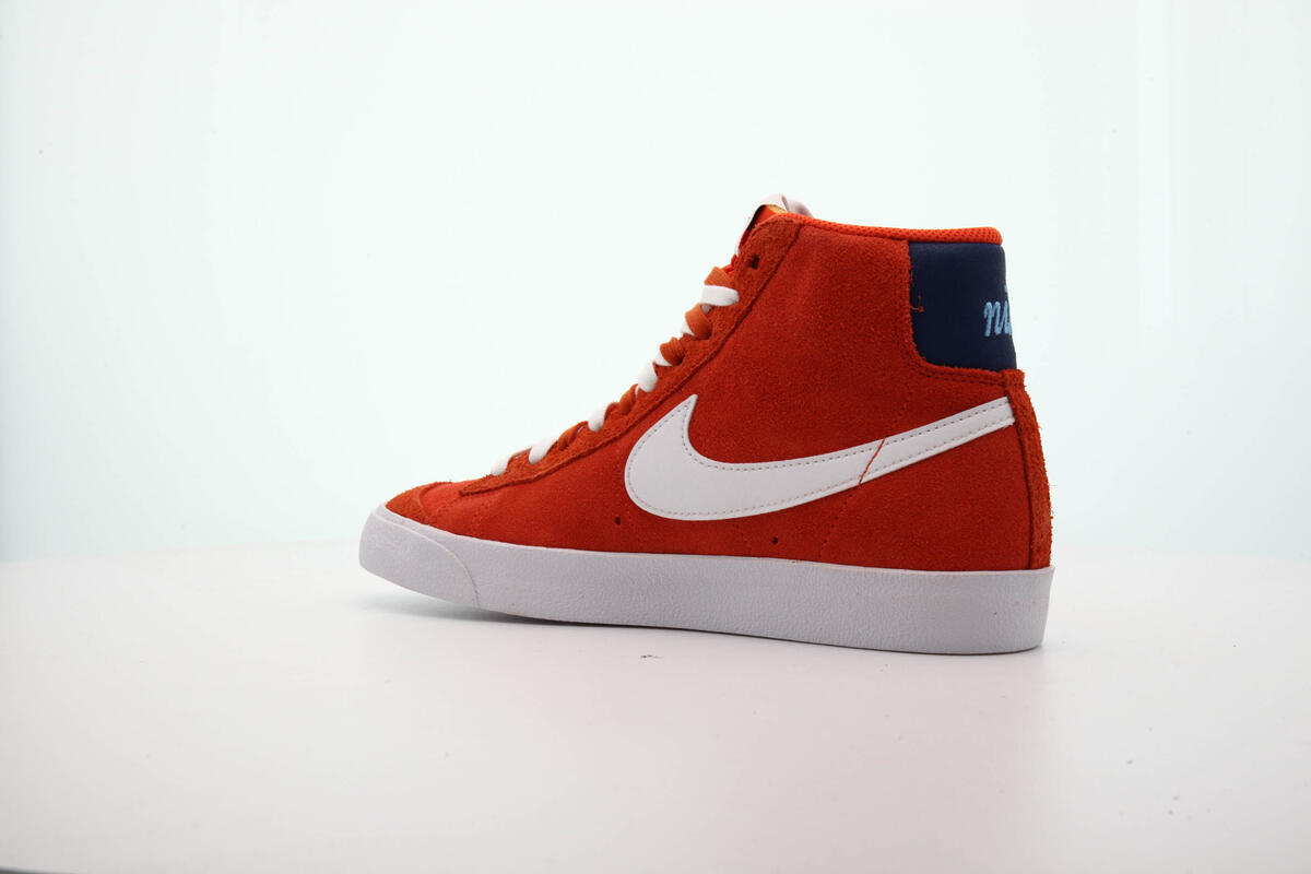Nike Blazer Mid '77 Orange - Image 9