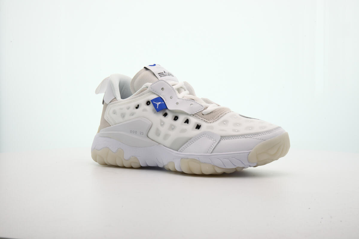 JORDAN BRAND JORDAN DELTA 2 WHITE/BLACK/SAIL/PURE PLATINUM/TOTAL ORANGE/RACER BLUE - Image 3