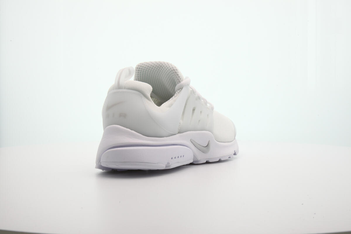 Nike Air Presto White - Image 22