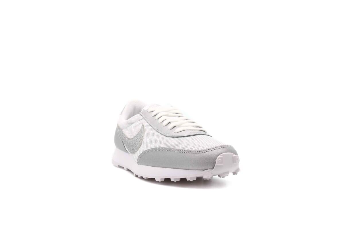 Nike WMNS Dbreak - Image 4
