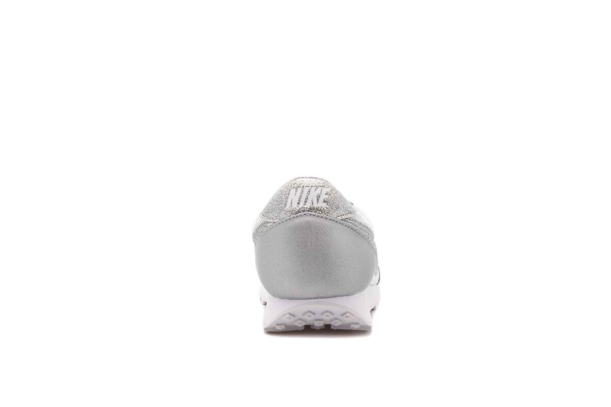 Nike WMNS Dbreak - Image 11