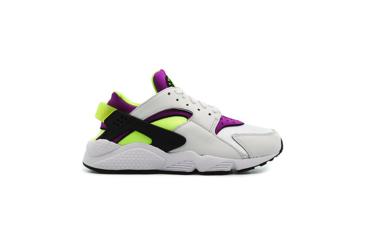 Nike Air Huarache Magenta (Women's) - Image 24