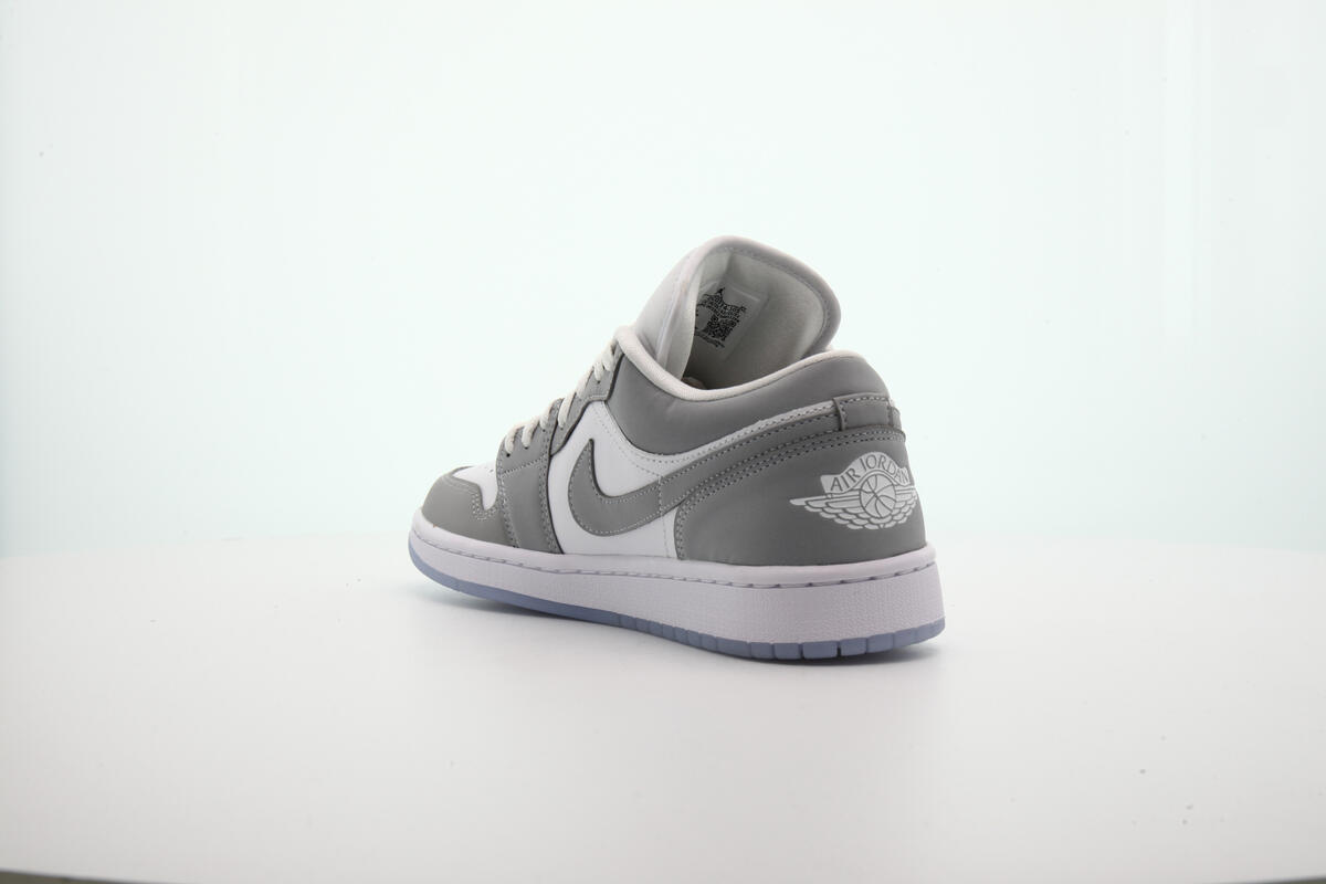 Air Jordan 1 Low White / Grey (Women's) - Image 39