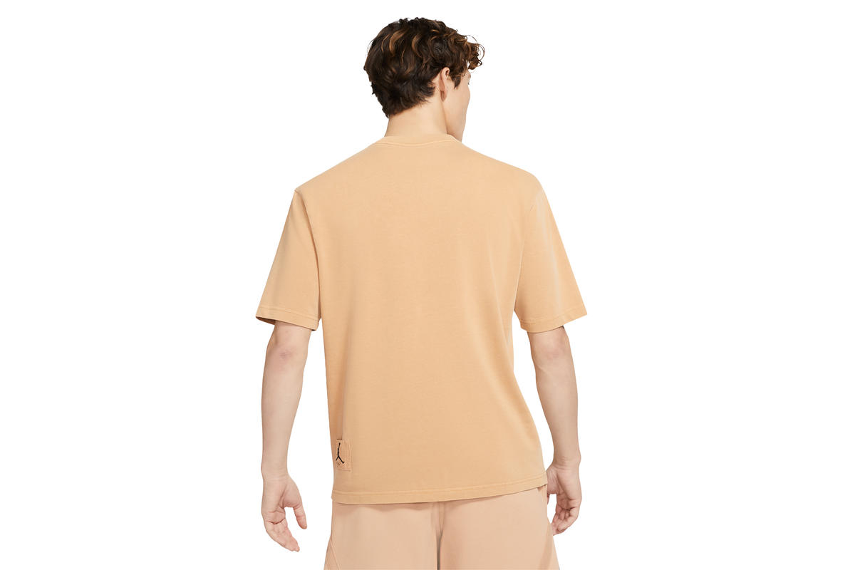 Air Jordan Flight Heritage 85 Graphic Tee - Image 10