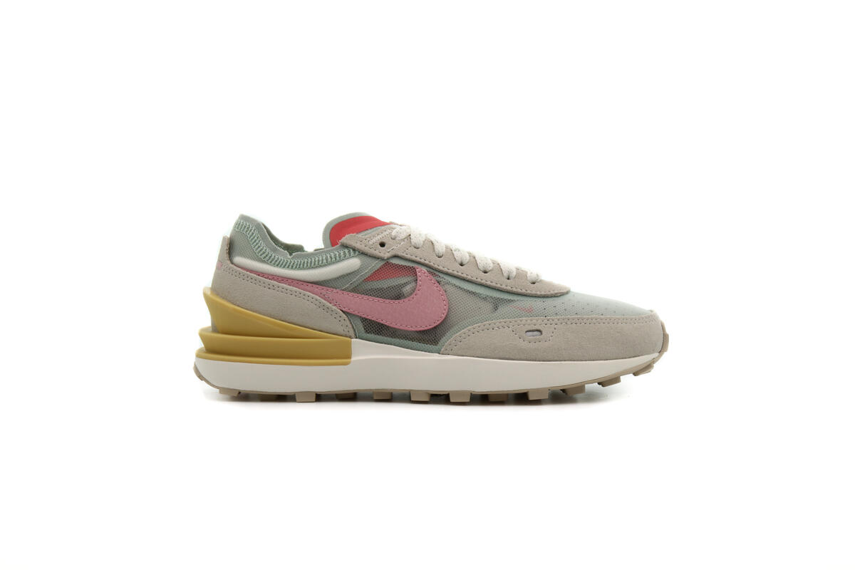 Nike WMNS Waffle One - Image 13