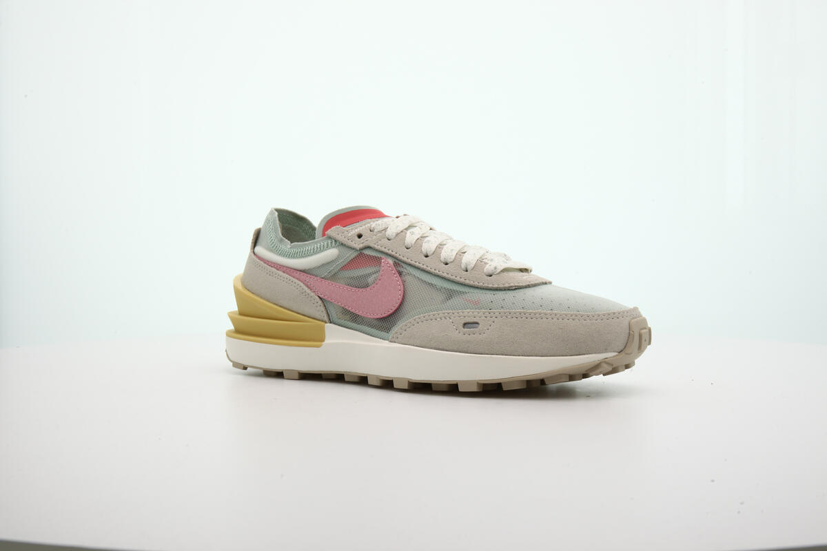 Nike WMNS Waffle One - Image 14