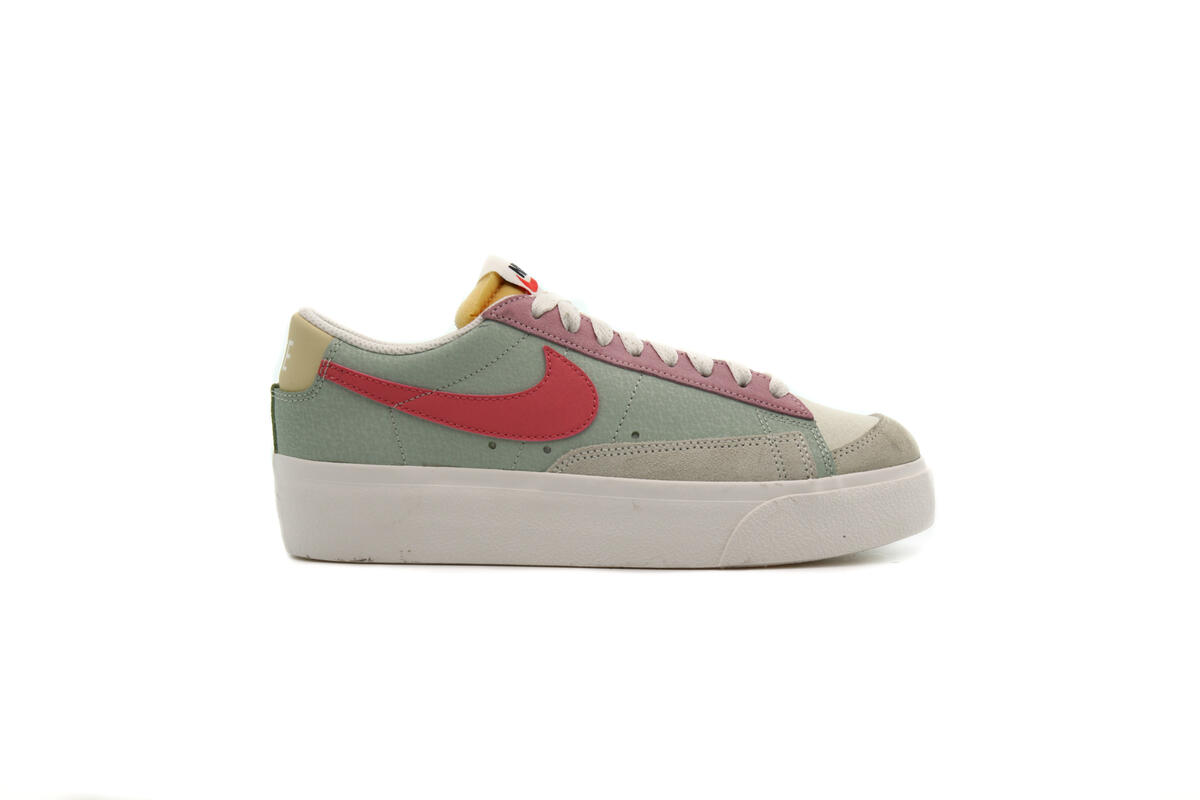 Nike Blazer Low Platform Wmns - Image 13