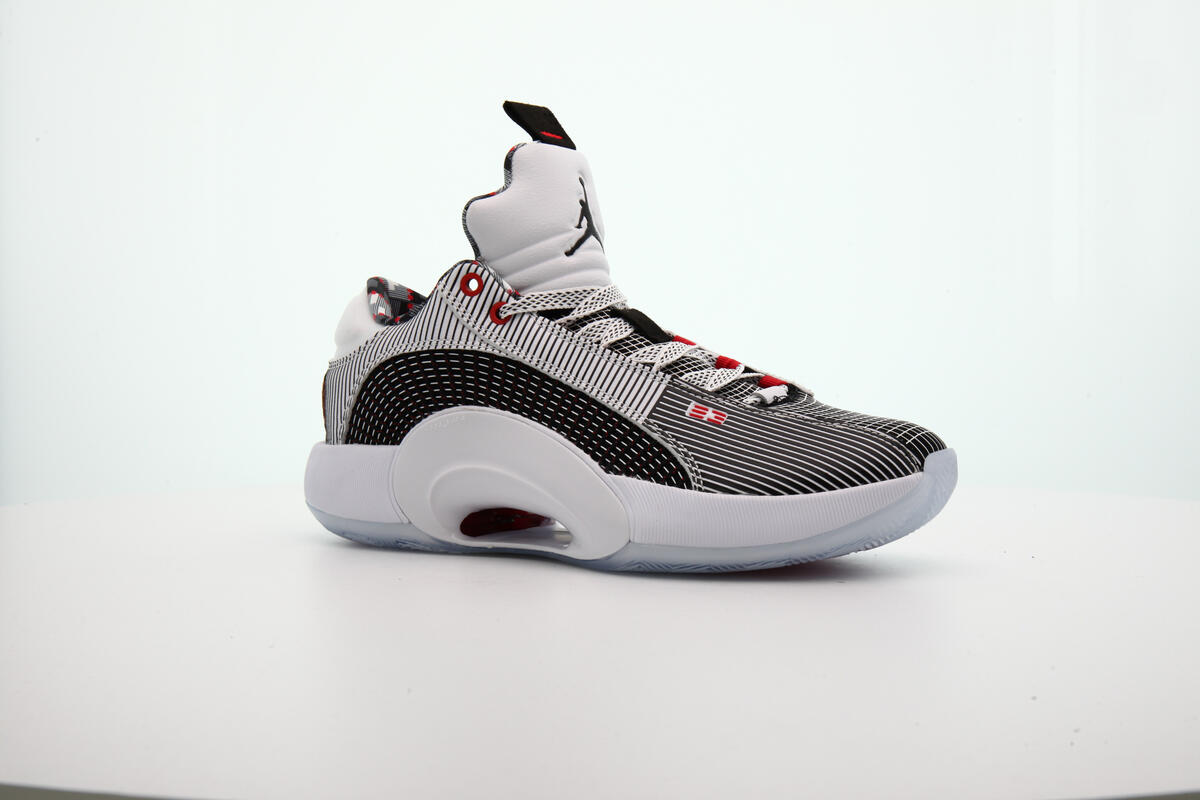 Air Jordan XXXV Low Quai 54 - Image 9