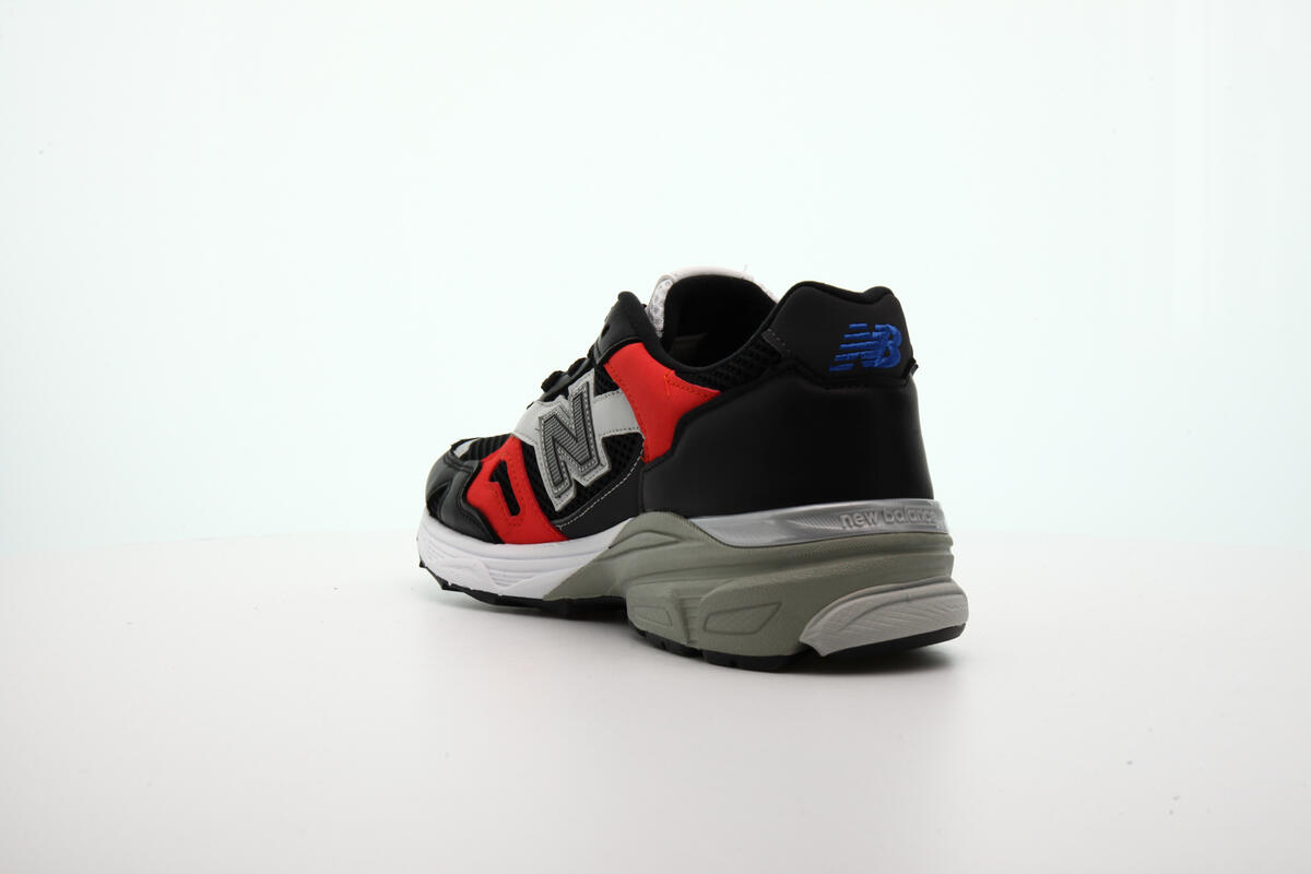 New Balance M 920 SKR - Image 10