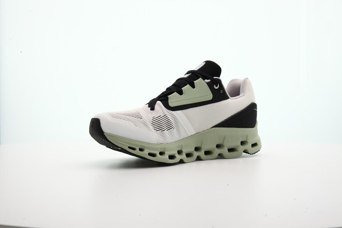 ON Running Cloudstratus - Image 24