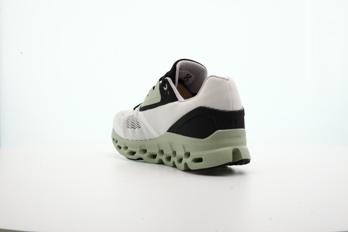 ON Running Cloudstratus - Image 10